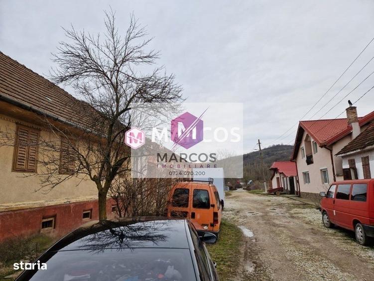 Casă cu 3 camere cu Teren 1000 Mp în Goruia