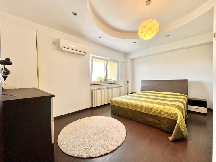 Apartament cu 3 camere semidecomandat, mobilat în Centrul Civic