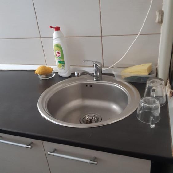 Apartament cu 4 camere semidecomandat în Drumul Taberei