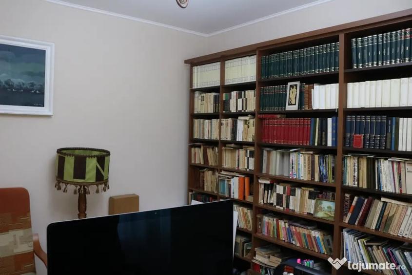 Casă cu 7 camere în Obor