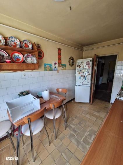 Apartament cu 3 camere decomandat în Nord