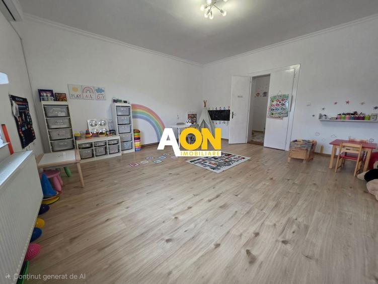 Casă individuală cu 4 camere cu Canalizare în Cetate