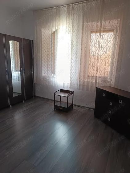 Casă cu 3 camere în Turnu Măgurele