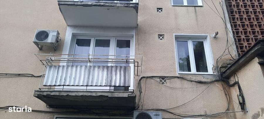 Apartament cu 2 camere nedecomandat în 7 Noiembrie