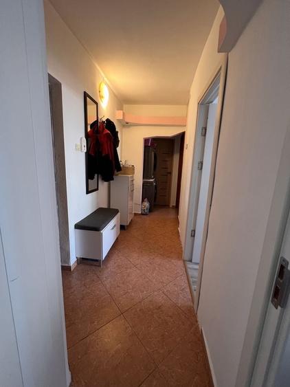 Apartament cu 2 camere decomandat în Republicii