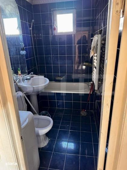 Apartament cu 4 camere în Dâmbu Pietros