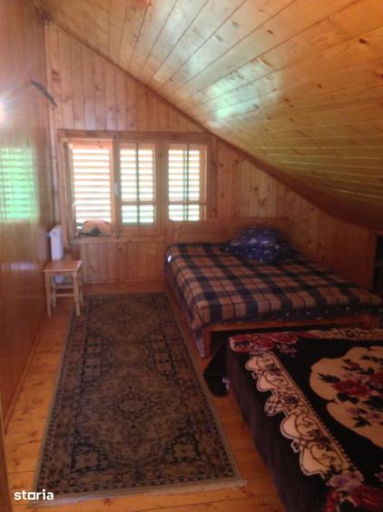 Casă cu 6 camere cu Teren 1620 Mp în Bran