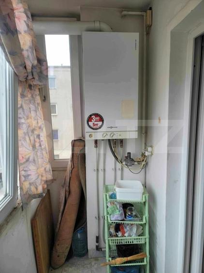 Apartament cu 4 camere decomandat, mobilat în Gojdu