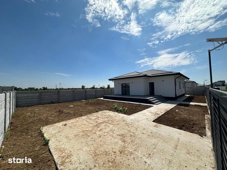 Casa in Clinceni cu incalzire in pardoseala, placa de beton si tripan - 1
