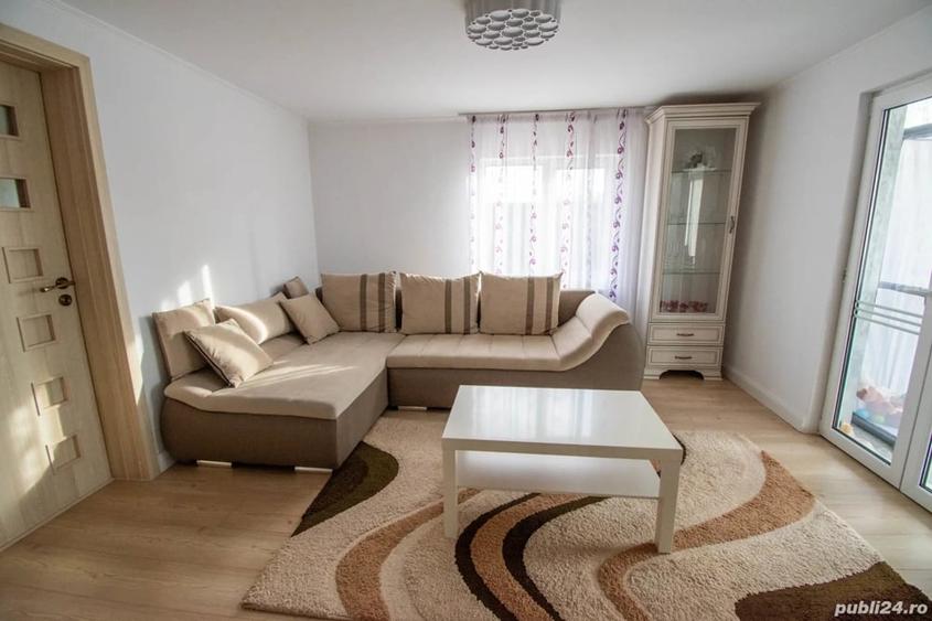 Casă cu 1 camere cu Teren 1363 Mp în Ocina de Jos