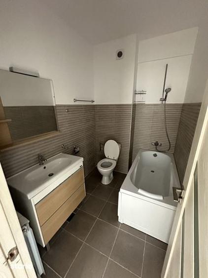 Apartament cu 2 camere în Traian