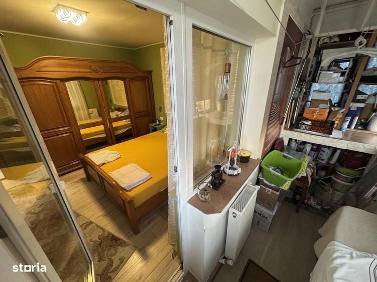 Apartament cu 4 camere decomandat în Central