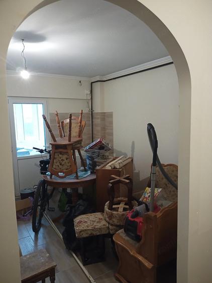 Apartament cu 2 camere decomandat în Republicii