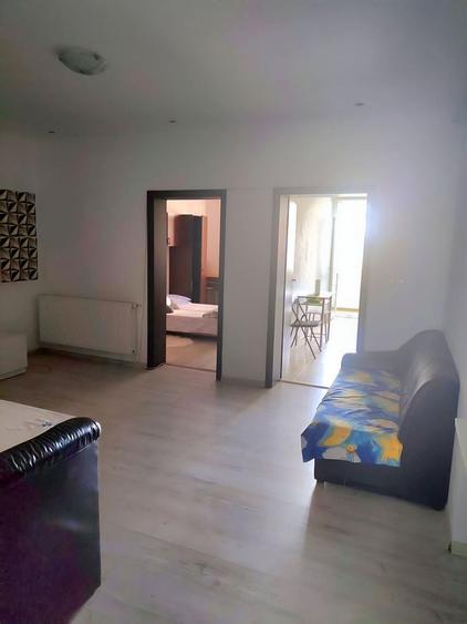 Apartament cu 3 camere, mobilat în Giroc
