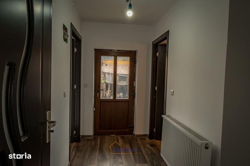 Casă cu 3 camere în Coman