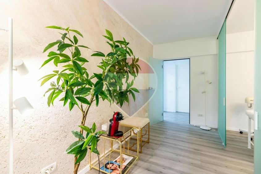 Apartament cu 3 camere decomandat, mobilat în Aviației