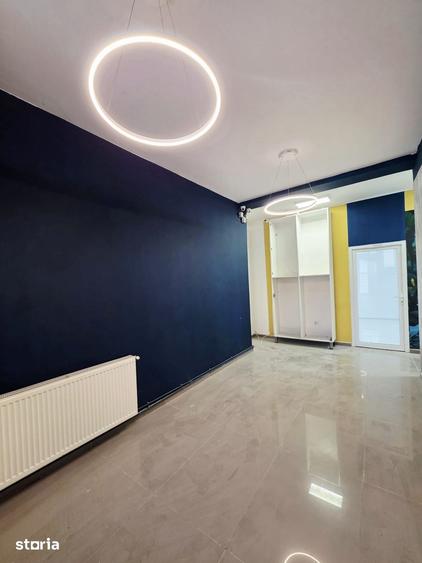 Spațiu comercial, de 71 mp, în Cug