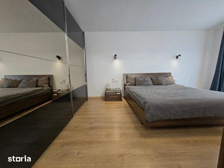 Apartament cu 3 camere semidecomandat în Ștefăneștii de Jos