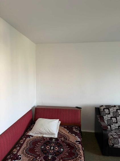 Garsonieră decomandată în Sebastian
