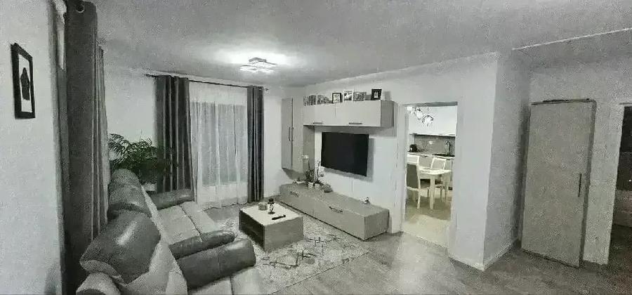 Proprietar, vand casa in Hemeius, langa Parcul dendrologic - 3