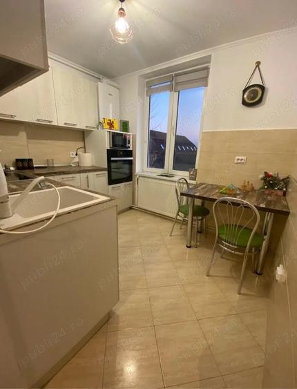 Apartament cu 2 camere decomandat în Central