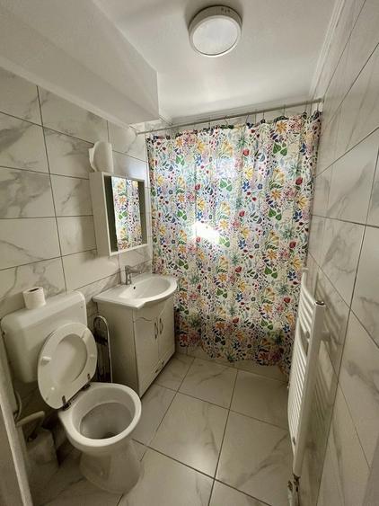 Apartament cu 2 camere semidecomandat în Careiului