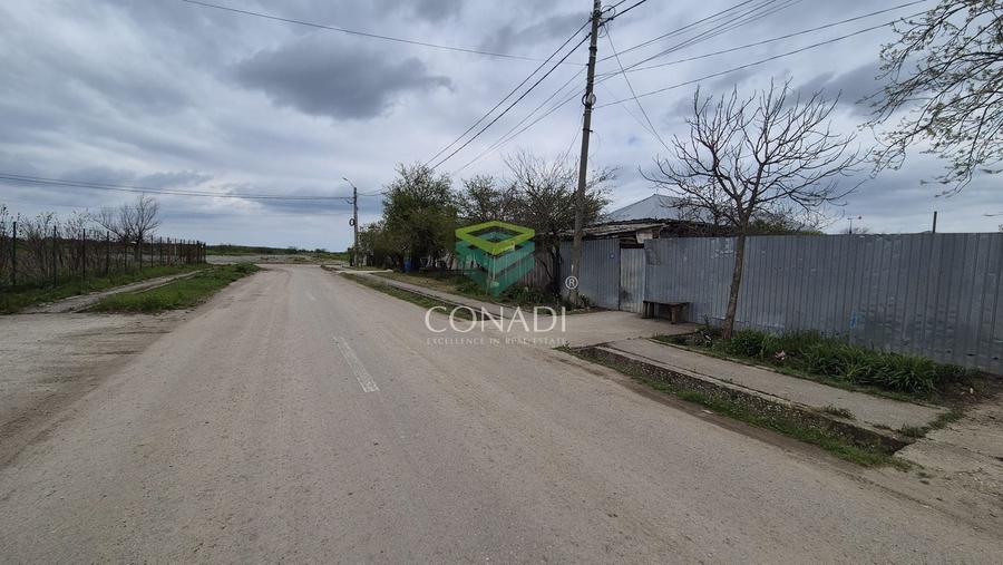 Teren Construcții intravilan de 700 mp, în Afumați