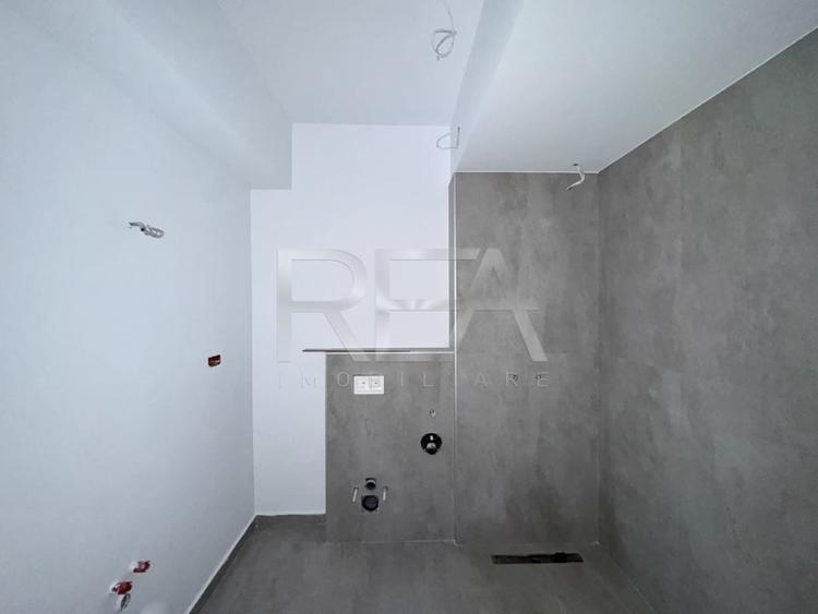 Apartament cu 2 camere semidecomandat în Matei Voievod