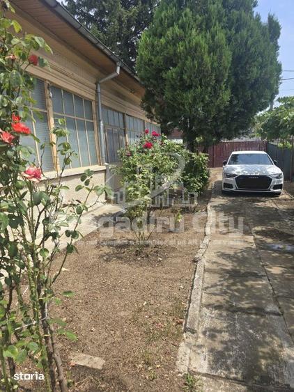 Casă cu 4 camere cu Teren 2553 Mp în Cornetu