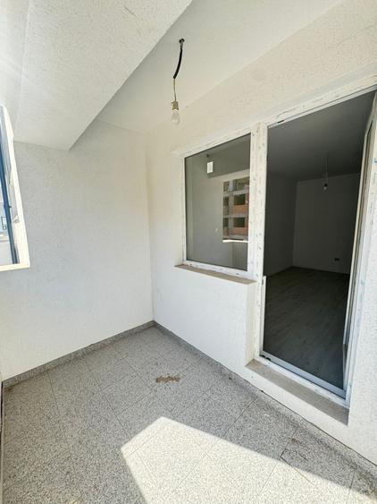 Apartament cu 2 camere decomandat în Militari