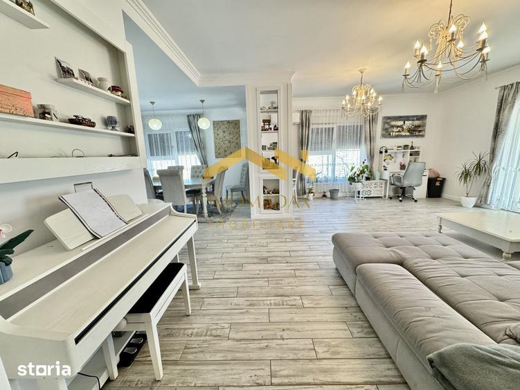 Casă cu 4 camere cu Teren 1000 Mp în Sânmihaiu Român
