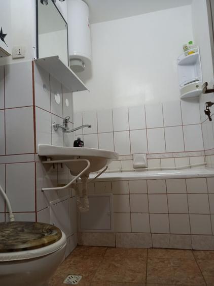 Garsonieră decomandată în Exterior Vest