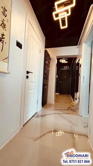 Apartament cu 2 camere decomandat în Micro 21