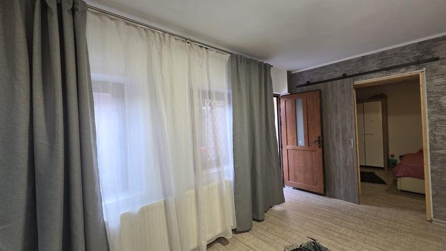Casă cu 3 camere cu Teren 117 Mp în Ferentari