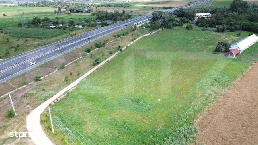 Teren de 17472 mp, în Central