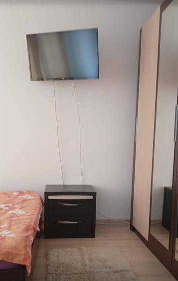 Apartament cu 2 camere nedecomandat în Central