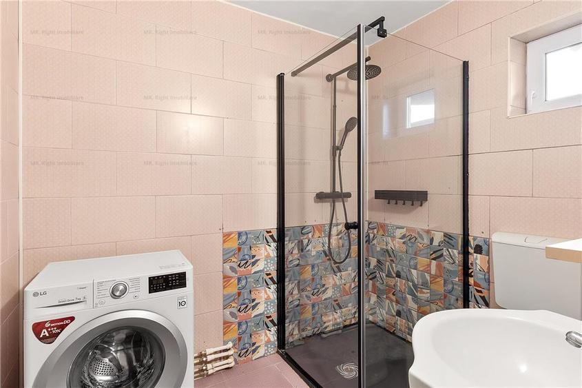 Casă individuală cu 4 camere cu Teren 464 Mp în Sânpetru