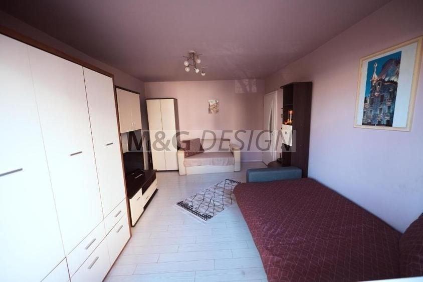 Apartament cu 2 camere semidecomandat în Complex Studențesc