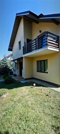 Apartament cu 5 camere decomandat în Lunca Cetățuii