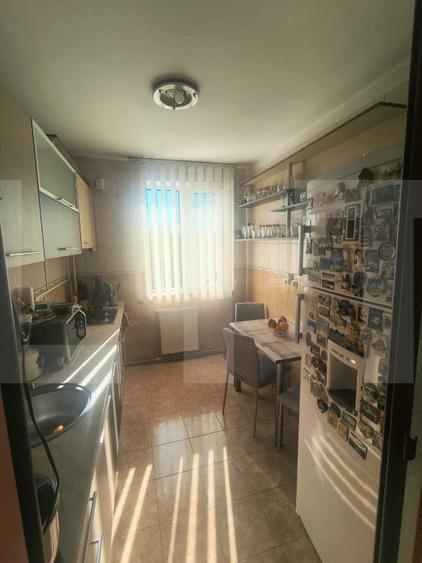 Apartament cu 3 camere decomandat în Bd. A.I.Cuza