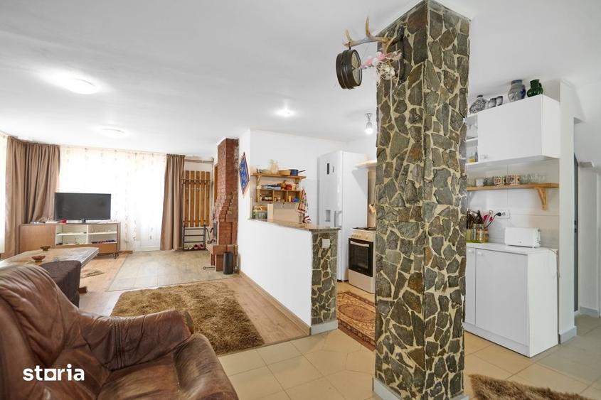 Casă cu 5 camere cu Teren 6412 Mp în Dâmbovicioara