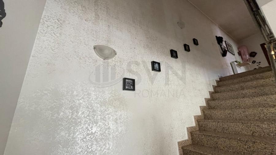 Casă cu 5 camere cu Teren 200 Mp în Dămăroaia