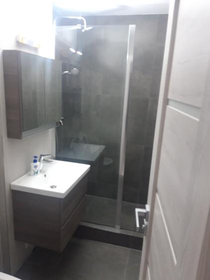 Apartament cu 2 camere decomandat în Lăpuș Argeș