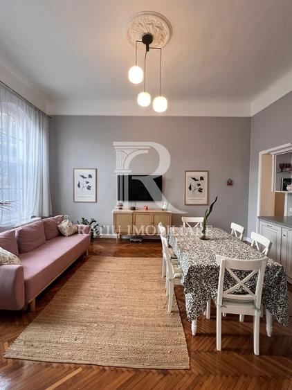 Apartament cu 3 camere decomandat, mobilat în Ultracentral