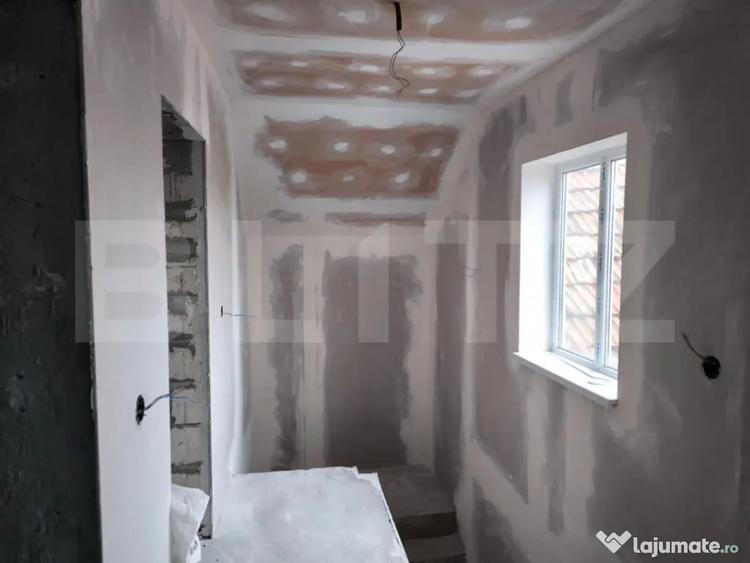 Casă cu 3 camere cu Teren 230 Mp în Lascăr Catargiu