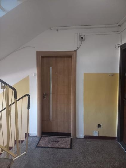 Apartament cu 3 camere în Bucur Obor