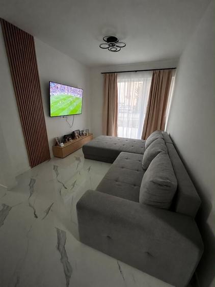 Apartament cu 2 camere nedecomandat în Sântandrei