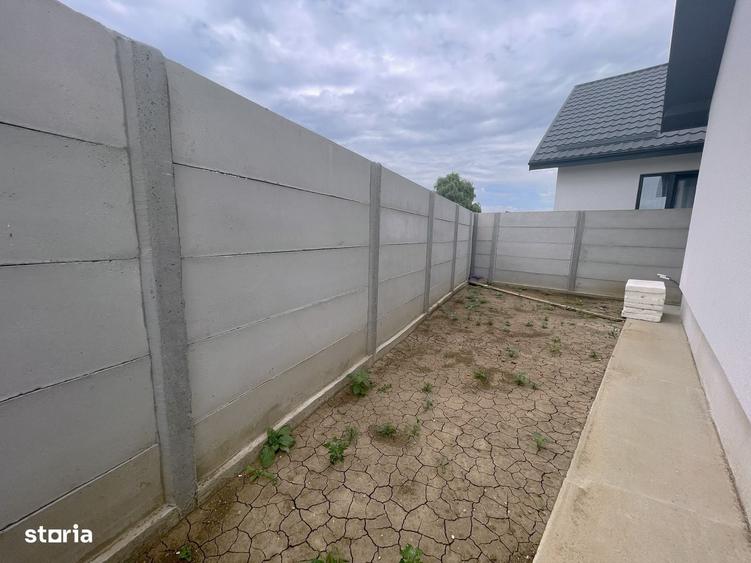 Casă cu 3 camere în Central