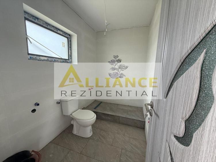 Casă individuală cu 3 camere cu Canalizare în Berceni