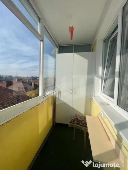 Apartament cu 3 camere decomandat în Grigorescu